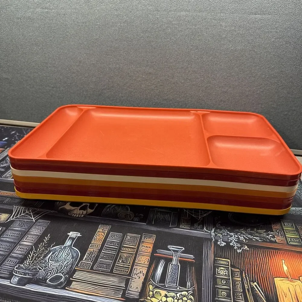 Tupperware vintage set